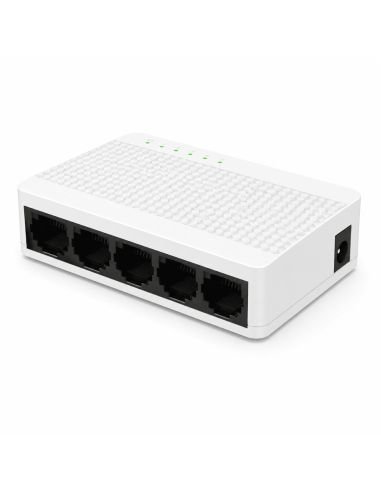 Switch Tenda S105 5 Puertos 10/100 Protección 6kV, referencia S105, producto en uso