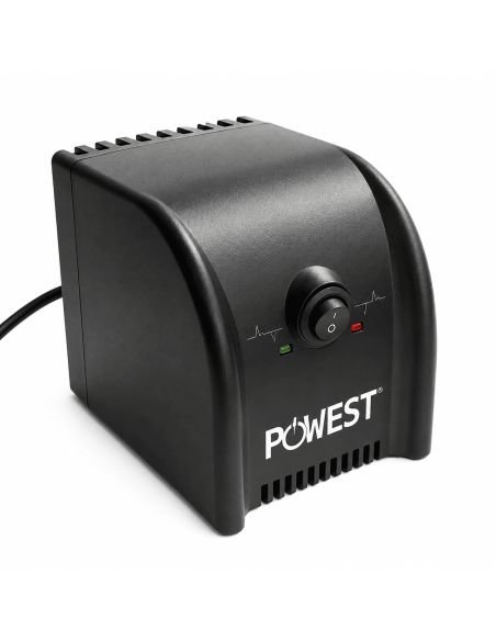 Regulador de Voltaje Powest 2200VA 8 Salidas NEMA, referencia NRP2200-7313, vista en ángulo