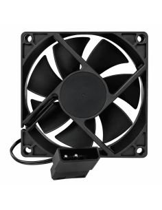 Ventilador de 12 cm negro visto de frente, con su etiqueta DC 12V 0.15A y conector Molex 2