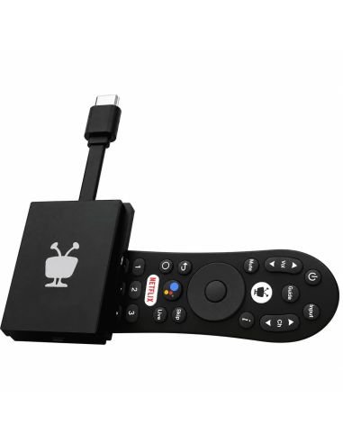 TiVo Stream 4K y su control remoto vistos en angulo