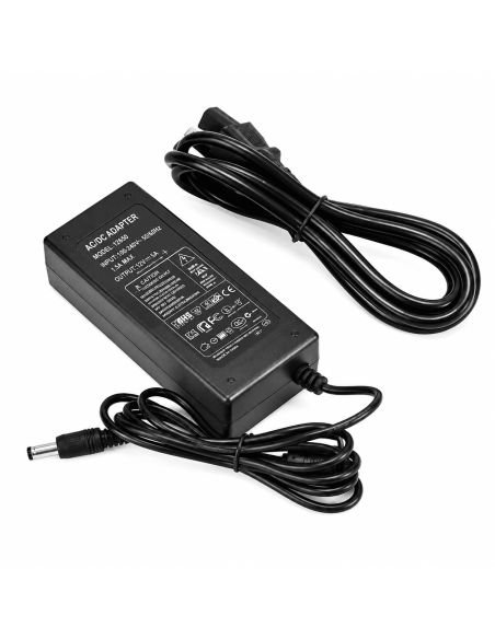 Fuente de Poder 12V 5 Amperios DVR NVR y Cámaras, referencia FUENTE12V5AMP, vista frontal
