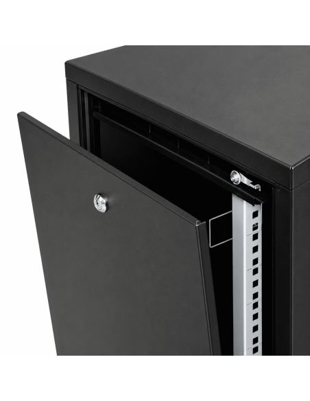 Gabinete de Piso Metalico 150x60x60 CCTV y Redes, referencia GABINETE-DE-150, detalle de conectores y puertos